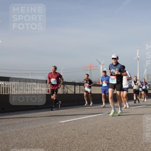 03.10.2026 - Köhlbrandbrückenlauf Yannick Fuchs http://msf.ph/oto/10779089 03.10.2026 09:46:18 Position 2  meine-sportfotos.de
