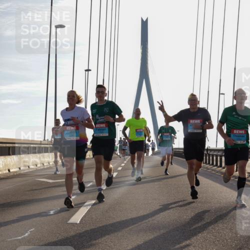 03.10.2026 - Köhlbrandbrückenlauf Yannick Fuchs http://msf.ph/oto/10779172 03.10.2026 09:24:15 Position 1 1298, 1054 meine-sportfotos.de