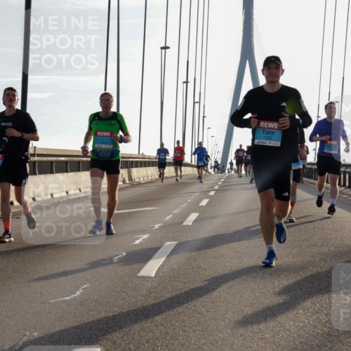 03.10.2026 - Köhlbrandbrückenlauf Yannick Fuchs http://msf.ph/oto/10780700 03.10.2026 09:26:29 Position 1 1583 meine-sportfotos.de