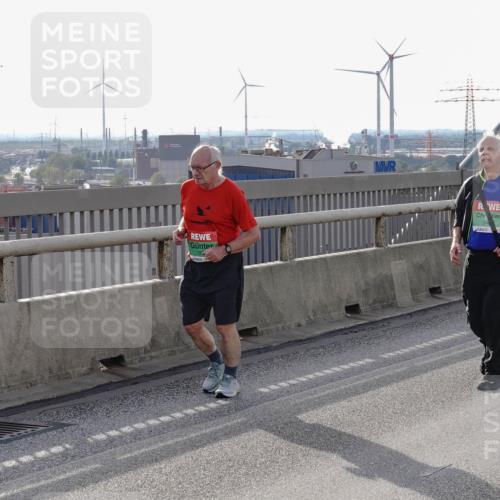 03.10.2026 - Köhlbrandbrückenlauf Michael Burmester http://msf.ph/oto/10803705 03.10.2026 16:16:26 Position 2 78 meine-sportfotos.de