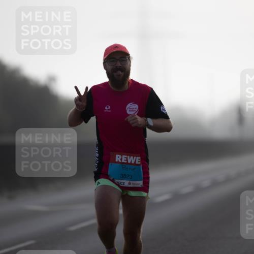 03.10.2026 - Köhlbrandbrückenlauf Michael Strokosch http://msf.ph/oto/10803824 03.10.2026 09:11:59 Position 3 3823 meine-sportfotos.de