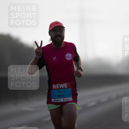 03.10.2026 - Köhlbrandbrückenlauf Michael Strokosch http://msf.ph/oto/10803825 03.10.2026 09:11:59 Position 3 3823 meine-sportfotos.de