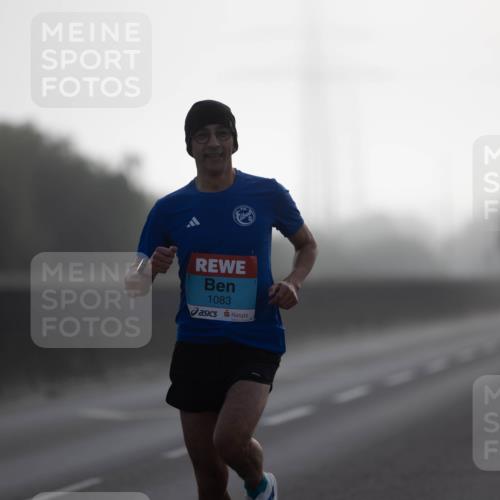 03.10.2026 - Köhlbrandbrückenlauf Michael Strokosch http://msf.ph/oto/10803829 03.10.2026 09:12:04 Position 3 1083 meine-sportfotos.de