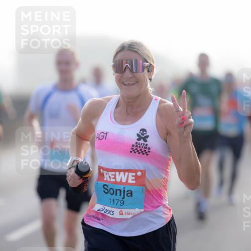 03.10.2026 - Köhlbrandbrückenlauf Michael Strokosch http://msf.ph/oto/10803891 03.10.2026 09:16:02 Position 3 1, 1179 meine-sportfotos.de