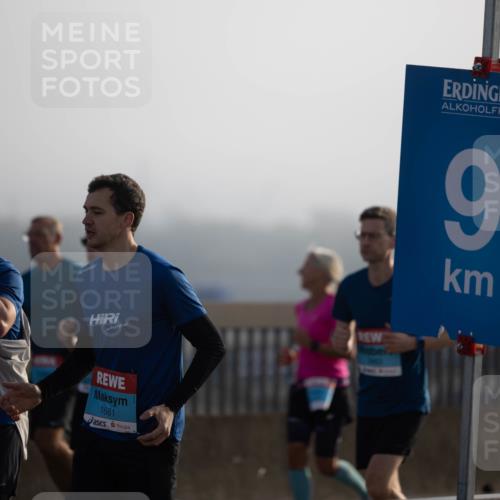 03.10.2026 - Köhlbrandbrückenlauf Michael Strokosch http://msf.ph/oto/10803998 03.10.2026 09:23:16 Position 3 1675, 1681, 9 meine-sportfotos.de