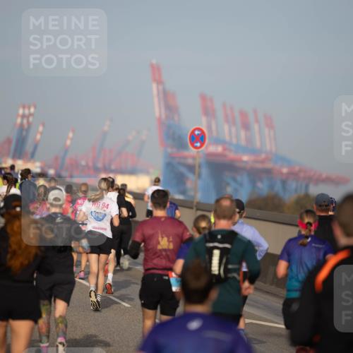 03.10.2026 - Köhlbrandbrückenlauf Michael Strokosch http://msf.ph/oto/10804020 03.10.2026 09:24:24 Position 3 16, 94 meine-sportfotos.de