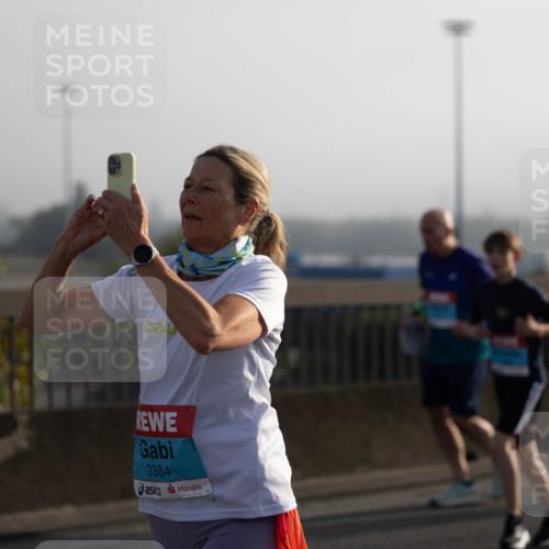 03.10.2026 - Köhlbrandbrückenlauf Michael Strokosch http://msf.ph/oto/10804037 03.10.2026 09:26:16 Position 3 3384 meine-sportfotos.de