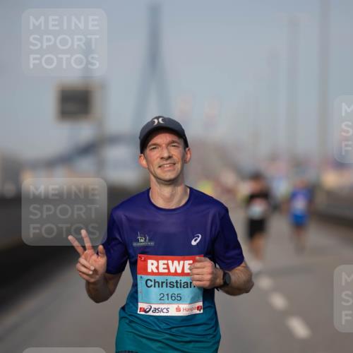 03.10.2026 - Köhlbrandbrückenlauf Michael Strokosch http://msf.ph/oto/10804068 03.10.2026 09:40:33 Position 3 2165 meine-sportfotos.de