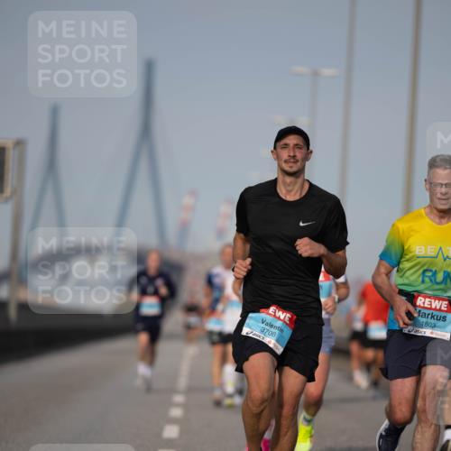 03.10.2026 - Köhlbrandbrückenlauf Michael Strokosch http://msf.ph/oto/10804148 03.10.2026 09:42:02 Position 3 3708, 1803 meine-sportfotos.de