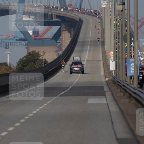 03.10.2026 - Köhlbrandbrückenlauf Michael Strokosch http://msf.ph/oto/10805903 03.10.2026 09:30:53 Position 3 3 meine-sportfotos.de