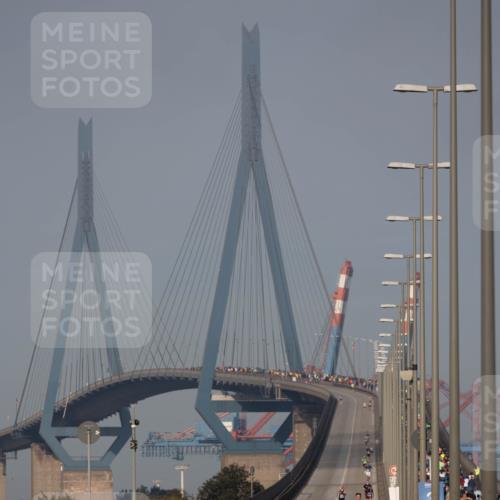 03.10.2026 - Köhlbrandbrückenlauf Michael Strokosch http://msf.ph/oto/10806085 03.10.2026 09:32:48 Position 3  meine-sportfotos.de