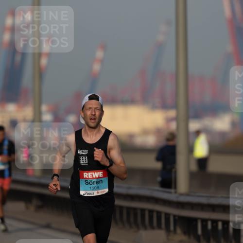 03.10.2026 - Köhlbrandbrückenlauf Michael Strokosch http://msf.ph/oto/10806262 03.10.2026 09:34:00 Position 3 1508 meine-sportfotos.de
