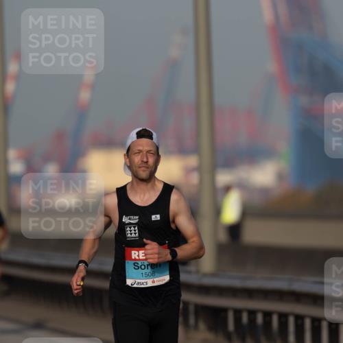 03.10.2026 - Köhlbrandbrückenlauf Michael Strokosch http://msf.ph/oto/10806273 03.10.2026 09:34:01 Position 3 1508 meine-sportfotos.de