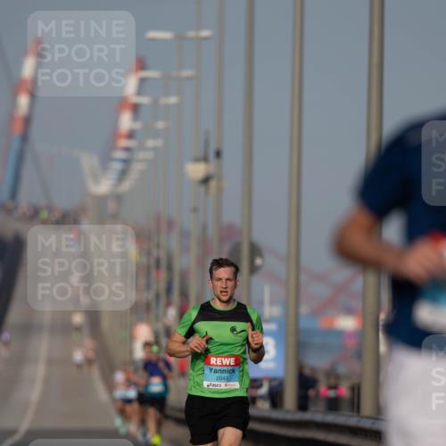 03.10.2026 - Köhlbrandbrückenlauf Michael Strokosch http://msf.ph/oto/10806319 03.10.2026 09:34:44 Position 3 2043 meine-sportfotos.de