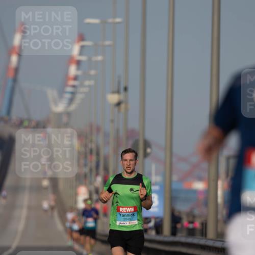 03.10.2026 - Köhlbrandbrückenlauf Michael Strokosch http://msf.ph/oto/10806321 03.10.2026 09:34:45 Position 3 2043 meine-sportfotos.de