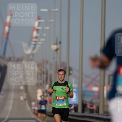 03.10.2026 - Köhlbrandbrückenlauf Michael Strokosch http://msf.ph/oto/10806322 03.10.2026 09:34:45 Position 3 2043 meine-sportfotos.de