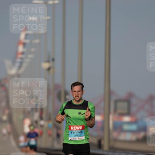 03.10.2026 - Köhlbrandbrückenlauf Michael Strokosch http://msf.ph/oto/10806333 03.10.2026 09:34:47 Position 3 2043 meine-sportfotos.de
