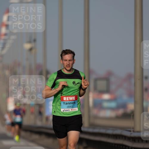 03.10.2026 - Köhlbrandbrückenlauf Michael Strokosch http://msf.ph/oto/10806349 03.10.2026 09:34:48 Position 3 2043 meine-sportfotos.de