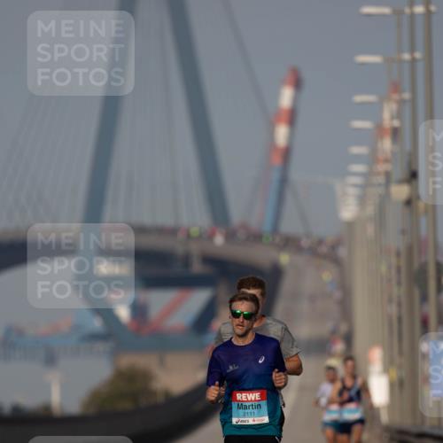 03.10.2026 - Köhlbrandbrückenlauf Michael Strokosch http://msf.ph/oto/10806412 03.10.2026 09:35:05 Position 3 2111 meine-sportfotos.de