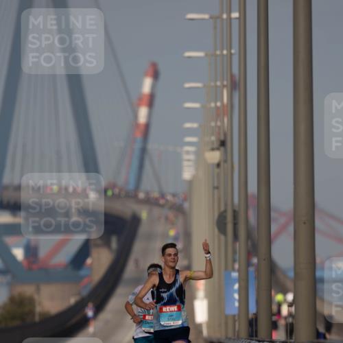 03.10.2026 - Köhlbrandbrückenlauf Michael Strokosch http://msf.ph/oto/10806455 03.10.2026 09:35:18 Position 3 3735 meine-sportfotos.de