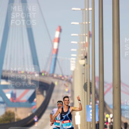 03.10.2026 - Köhlbrandbrückenlauf Michael Strokosch http://msf.ph/oto/10806457 03.10.2026 09:35:18 Position 3 3735 meine-sportfotos.de