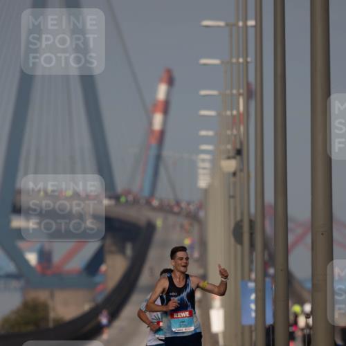 03.10.2026 - Köhlbrandbrückenlauf Michael Strokosch http://msf.ph/oto/10806467 03.10.2026 09:35:19 Position 3 3735 meine-sportfotos.de