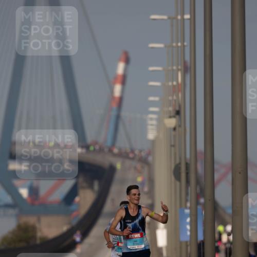 03.10.2026 - Köhlbrandbrückenlauf Michael Strokosch http://msf.ph/oto/10806468 03.10.2026 09:35:19 Position 3 3735 meine-sportfotos.de