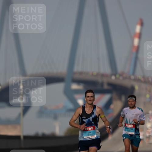 03.10.2026 - Köhlbrandbrückenlauf Michael Strokosch http://msf.ph/oto/10806477 03.10.2026 09:35:23 Position 3 3735, 1063 meine-sportfotos.de
