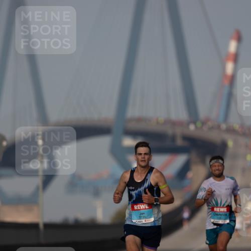 03.10.2026 - Köhlbrandbrückenlauf Michael Strokosch http://msf.ph/oto/10806482 03.10.2026 09:35:23 Position 3 3735, 1063 meine-sportfotos.de