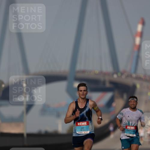 03.10.2026 - Köhlbrandbrückenlauf Michael Strokosch http://msf.ph/oto/10806486 03.10.2026 09:35:23 Position 3 3735, 1063 meine-sportfotos.de