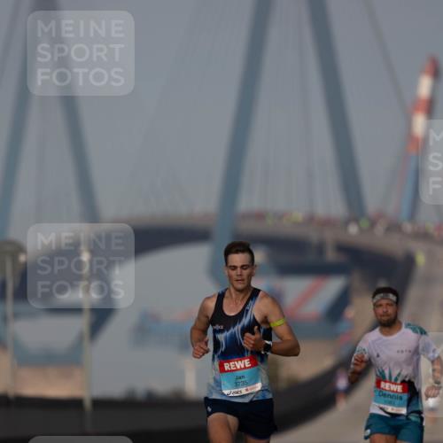 03.10.2026 - Köhlbrandbrückenlauf Michael Strokosch http://msf.ph/oto/10806492 03.10.2026 09:35:23 Position 3 3735, 1063 meine-sportfotos.de