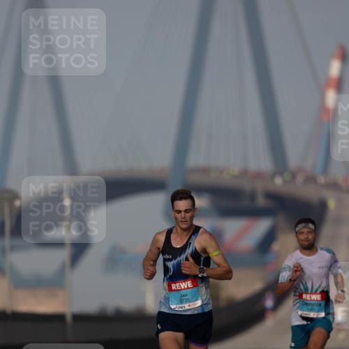 03.10.2026 - Köhlbrandbrückenlauf Michael Strokosch http://msf.ph/oto/10806494 03.10.2026 09:35:24 Position 3 3735, 1063 meine-sportfotos.de