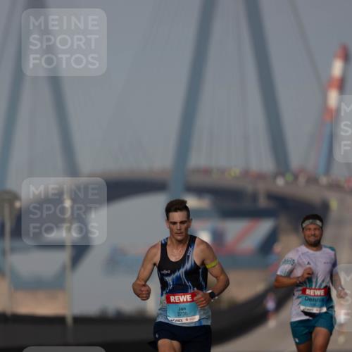 03.10.2026 - Köhlbrandbrückenlauf Michael Strokosch http://msf.ph/oto/10806496 03.10.2026 09:35:24 Position 3 3735 meine-sportfotos.de