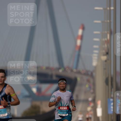03.10.2026 - Köhlbrandbrückenlauf Michael Strokosch http://msf.ph/oto/10806505 03.10.2026 09:35:25 Position 3 735, 1063 meine-sportfotos.de