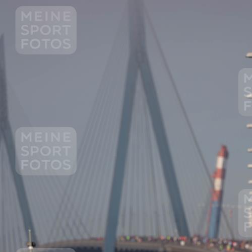 03.10.2026 - Köhlbrandbrückenlauf Michael Strokosch http://msf.ph/oto/10806574 03.10.2026 09:36:12 Position 3  meine-sportfotos.de