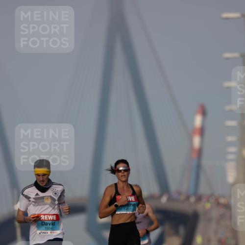 03.10.2026 - Köhlbrandbrückenlauf Michael Strokosch http://msf.ph/oto/10806597 03.10.2026 09:36:21 Position 3 1324, 1467 meine-sportfotos.de