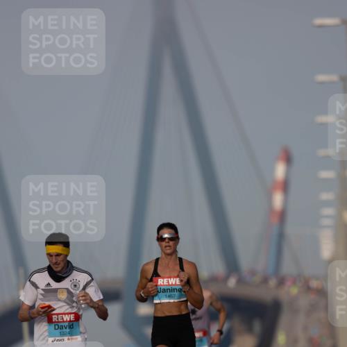 03.10.2026 - Köhlbrandbrückenlauf Michael Strokosch http://msf.ph/oto/10806600 03.10.2026 09:36:21 Position 3 1324, 1467 meine-sportfotos.de