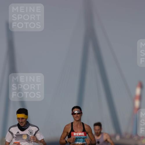 03.10.2026 - Köhlbrandbrückenlauf Michael Strokosch http://msf.ph/oto/10806608 03.10.2026 09:36:22 Position 3 1324, 1467 meine-sportfotos.de