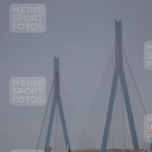 03.10.2026 - Köhlbrandbrückenlauf Michael Strokosch http://msf.ph/oto/10806663 03.10.2026 09:36:56 Position 3  meine-sportfotos.de