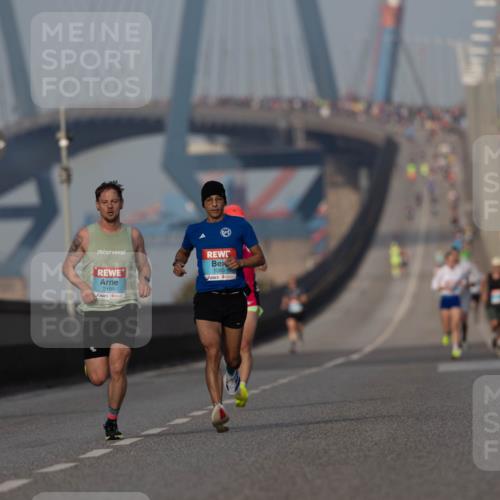 03.10.2026 - Köhlbrandbrückenlauf Michael Strokosch http://msf.ph/oto/10806688 03.10.2026 09:37:21 Position 3 2109, 1083 meine-sportfotos.de