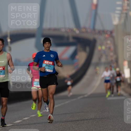 03.10.2026 - Köhlbrandbrückenlauf Michael Strokosch http://msf.ph/oto/10806718 03.10.2026 09:37:25 Position 3 2109, 1083 meine-sportfotos.de