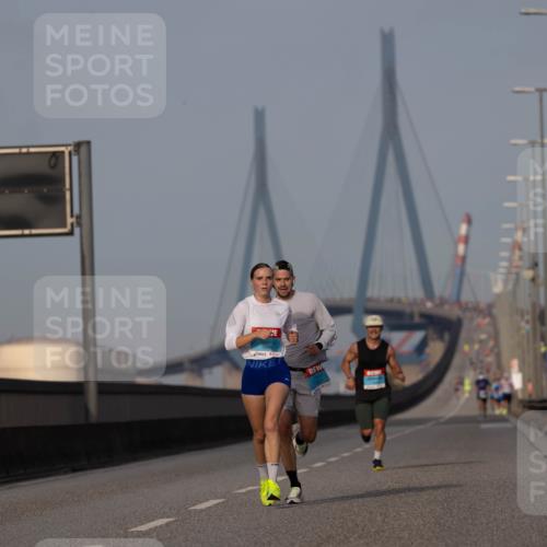 03.10.2026 - Köhlbrandbrückenlauf Michael Strokosch http://msf.ph/oto/10806761 03.10.2026 09:37:53 Position 3  meine-sportfotos.de