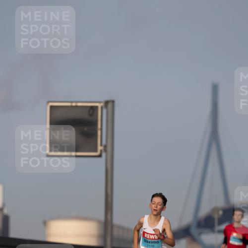 03.10.2026 - Köhlbrandbrückenlauf Michael Strokosch http://msf.ph/oto/10806929 03.10.2026 09:39:01 Position 3 2170 meine-sportfotos.de