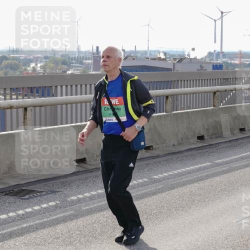 03.10.2026 - Köhlbrandbrückenlauf Michael Burmester http://msf.ph/oto/10815784 03.10.2026 16:16:28 Position 2 94 meine-sportfotos.de