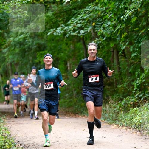 11.10.2026 - Bramfelder Halbmarathon 2026 Dr. Thomas Lammeyer http://msf.ph/oto/10815872 11.10.2026 09:50:11 Laufen 815, 814 meine-sportfotos.de