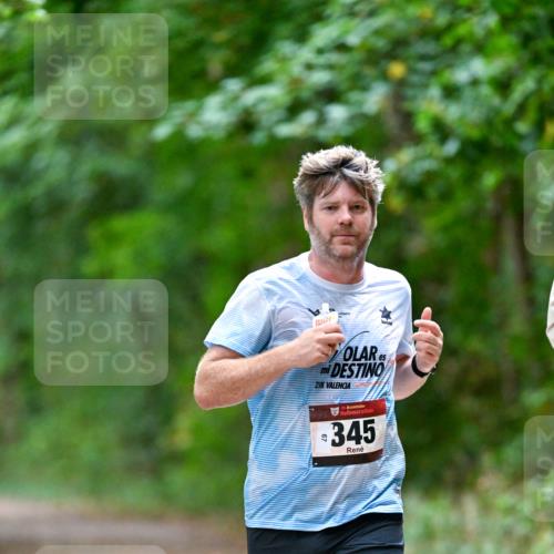 11.10.2026 - Bramfelder Halbmarathon 2026 Dr. Thomas Lammeyer http://msf.ph/oto/10816093 11.10.2026 09:51:07 Laufen 21, 35, 345 meine-sportfotos.de
