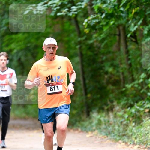 11.10.2026 - Bramfelder Halbmarathon 2026 Dr. Thomas Lammeyer http://msf.ph/oto/10816112 11.10.2026 09:51:20 Laufen 702, 811 meine-sportfotos.de