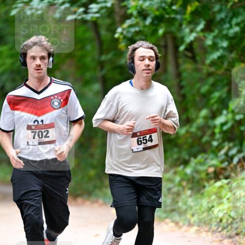 11.10.2026 - Bramfelder Halbmarathon 2026 Dr. Thomas Lammeyer http://msf.ph/oto/10816130 11.10.2026 09:51:24 Laufen 21, 702, 6, 31, 654 meine-sportfotos.de