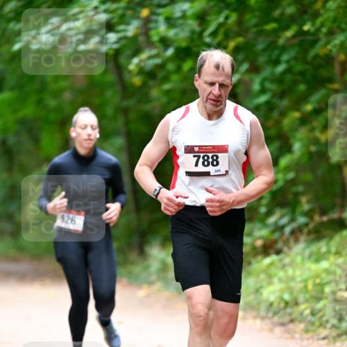 11.10.2026 - Bramfelder Halbmarathon 2026 Dr. Thomas Lammeyer http://msf.ph/oto/10816251 11.10.2026 09:52:11 Laufen 26, 35, 788, 245 meine-sportfotos.de