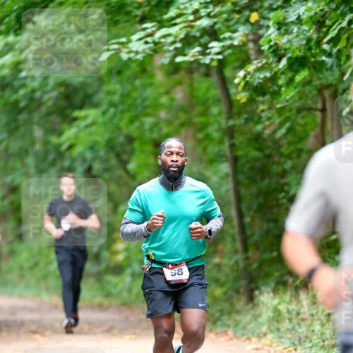 11.10.2026 - Bramfelder Halbmarathon 2026 Dr. Thomas Lammeyer http://msf.ph/oto/10816422 11.10.2026 09:53:04 Laufen 8 meine-sportfotos.de